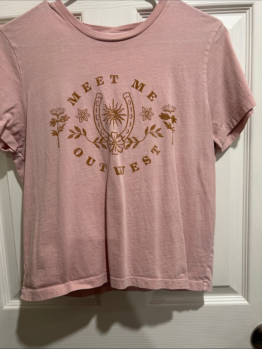 PINK Victoria's Secret Pink Graphic 'Meet Me Out West' Short Sleeve Tee